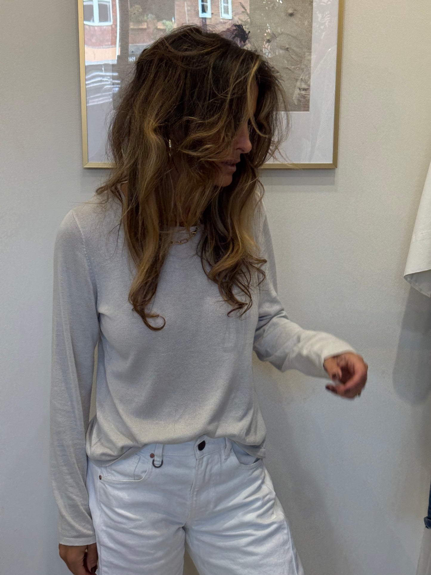 Grey tee