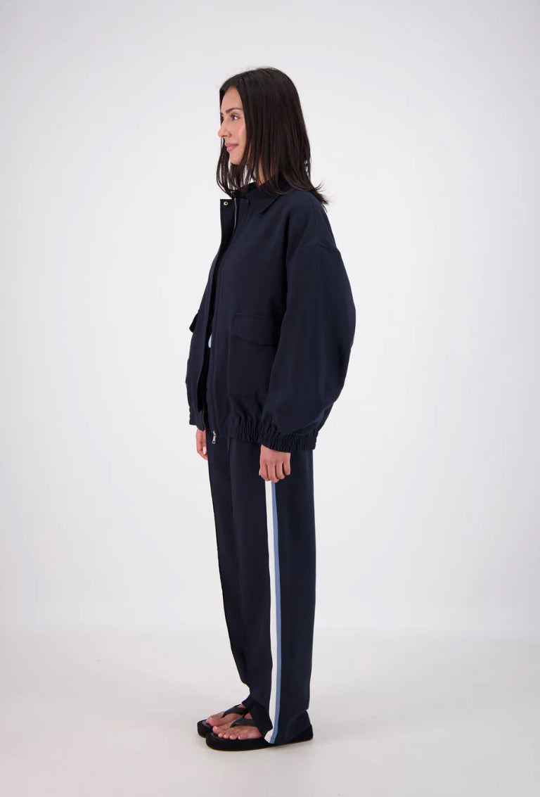 Jasmine Alexa Cassis Trouser