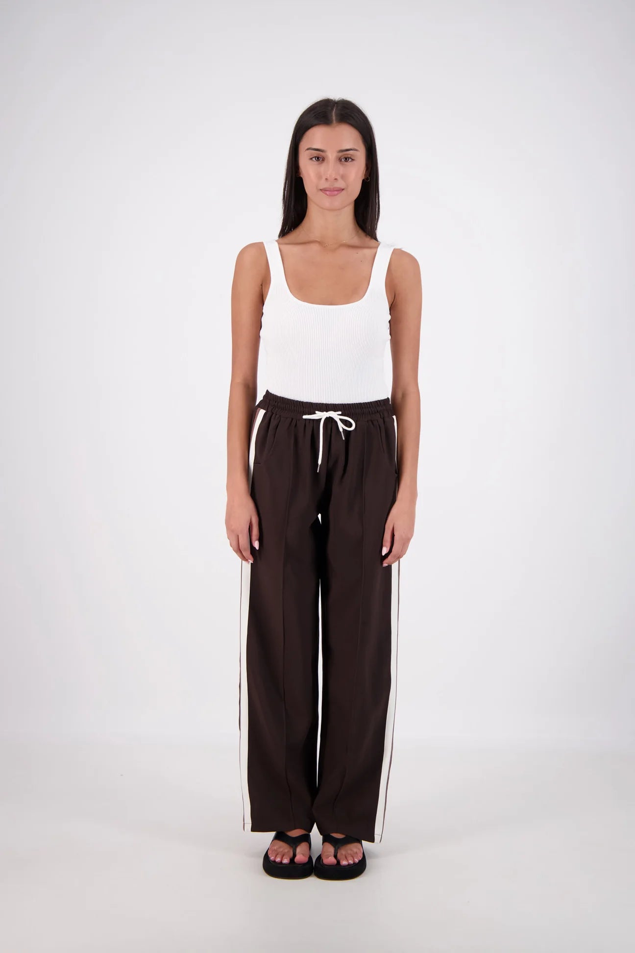 Jasmine Alexa Cassis Brown Trousers