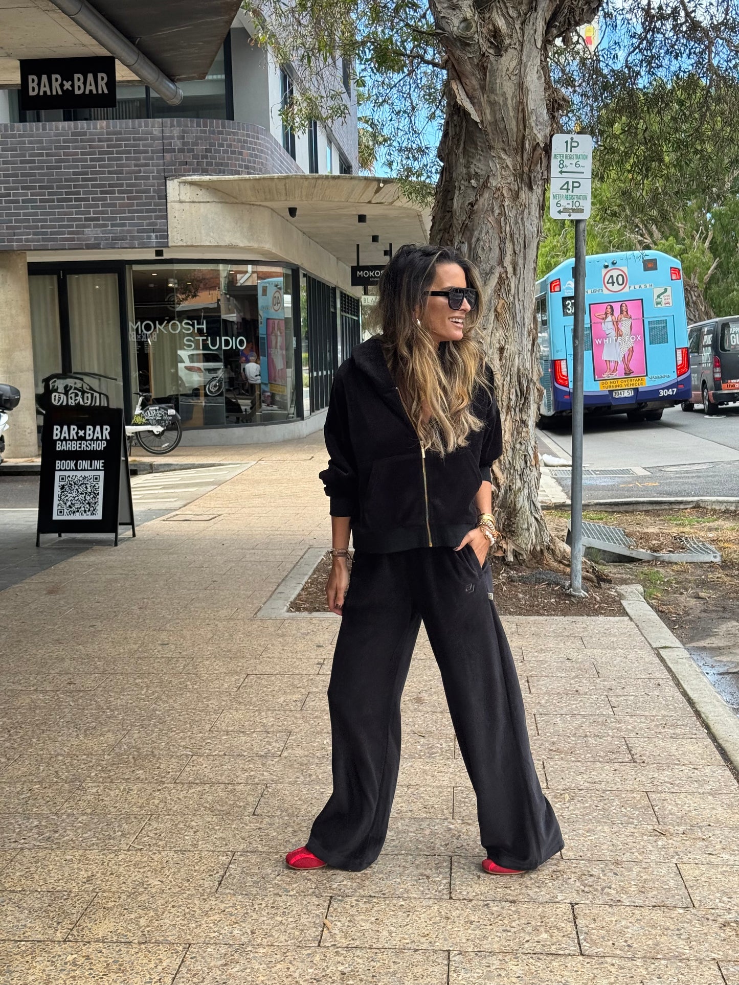 AJ VELOUR TRACKPANTS NOIR
