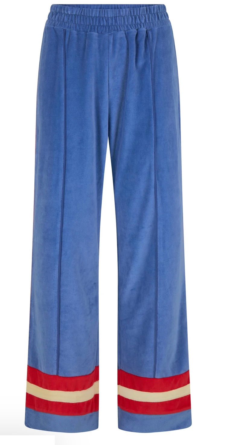 VELOUR STRIPE TRACKPANT CERULEAN BLUE