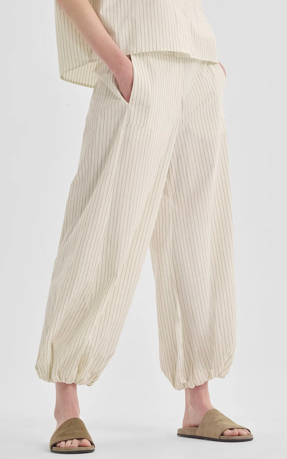 Evie Pant - Morrison