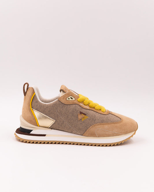 0’105 ZEROCENTCINO Lola Latte tan sneakers