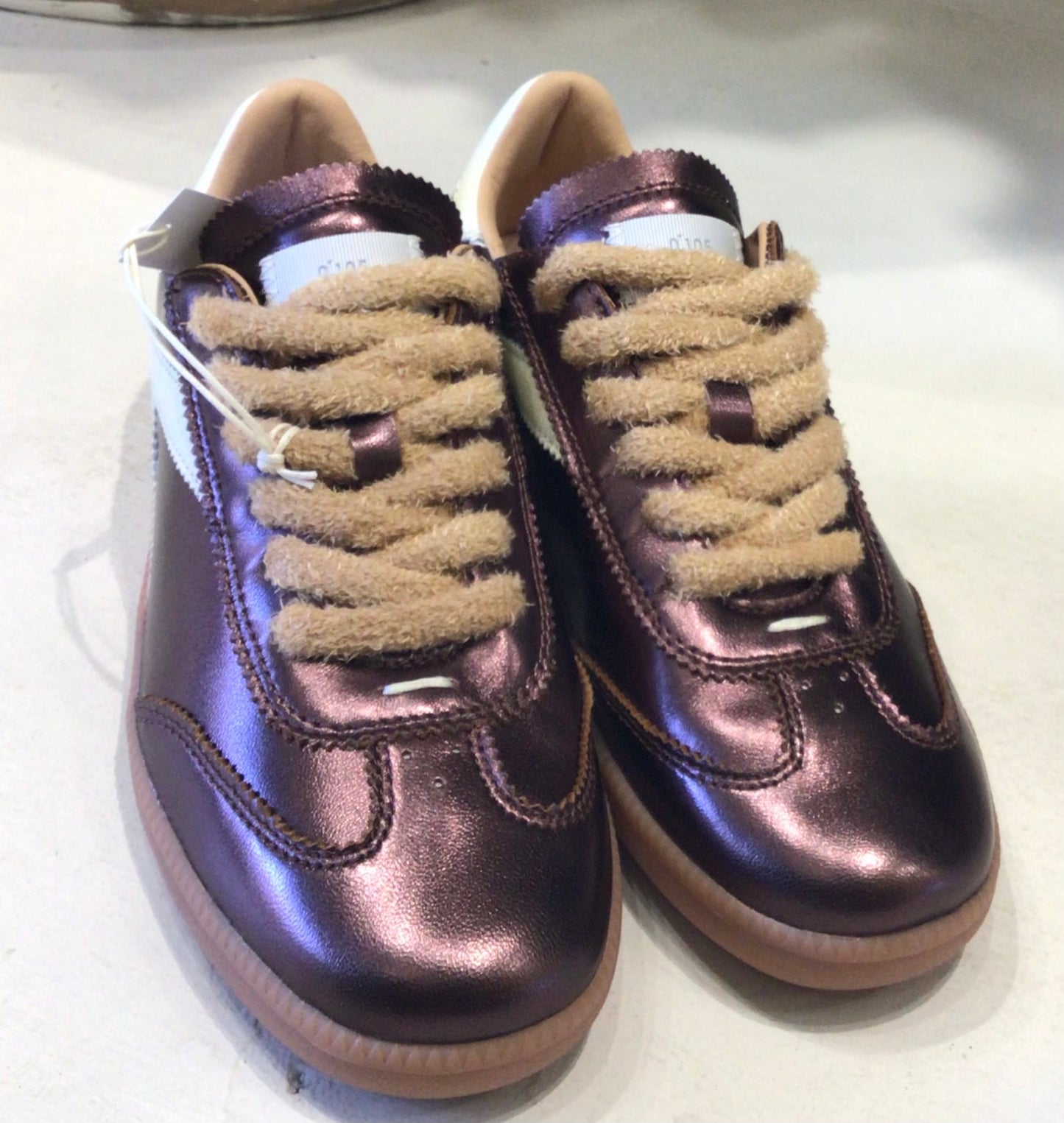 Metallic bronze 0-155 Zero Cent Cinq sneakers