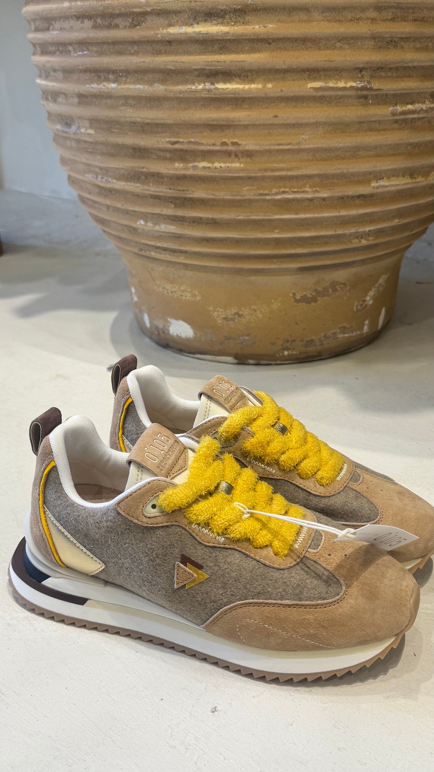 0’105 ZEROCENTCINO Lola Latte tan sneakers