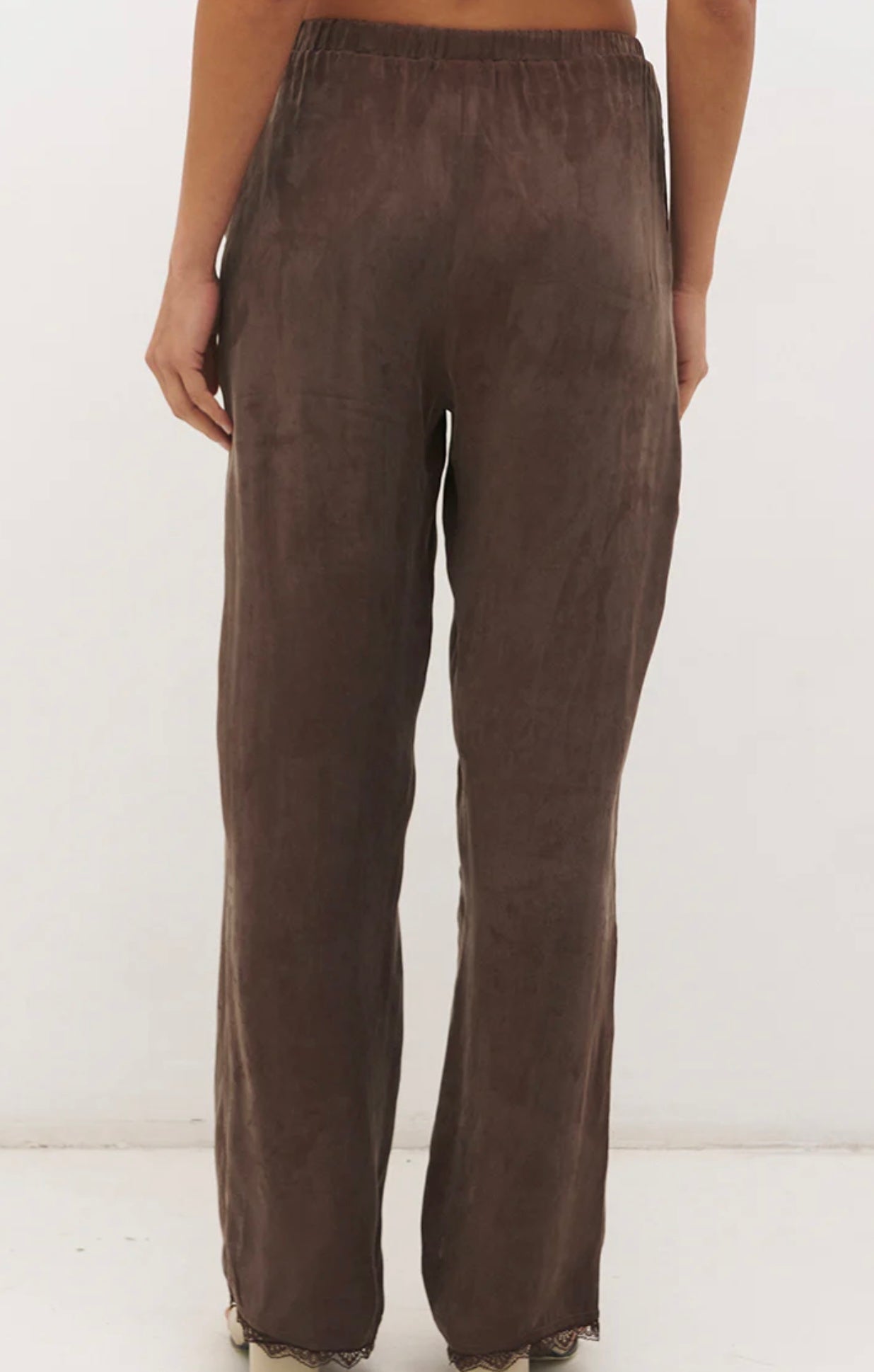 Mon Renn - Liora Pant