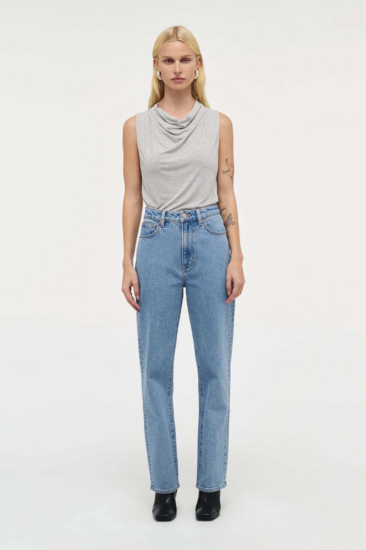 Neuw - Nico Straight Ophelia