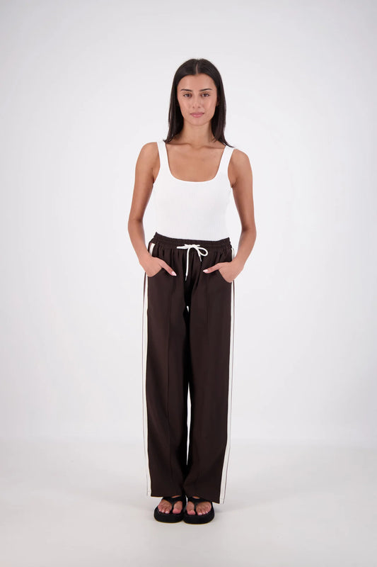 Jasmine Alexa Cassis Brown Trousers